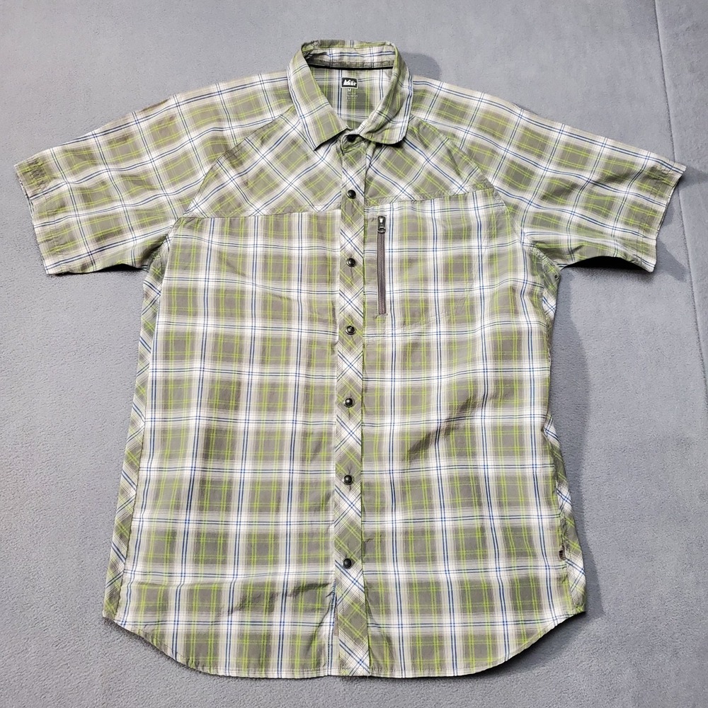 REI Shirt Mens Medium Green Excellent Plaid Pearl Snap Hiking Cargo Outdoor SS